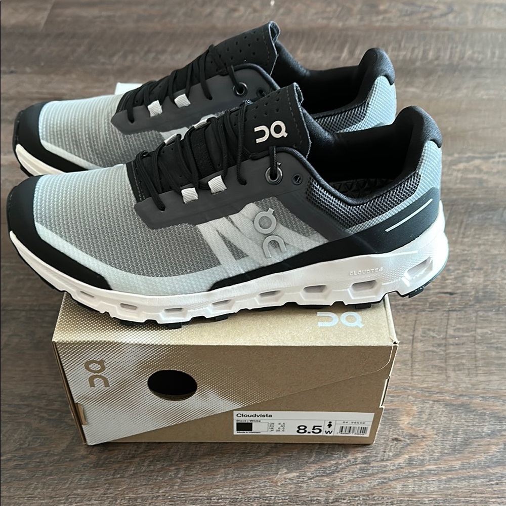 On Running Cloudvista Women’s Black and Gray Running Shoes size 8.5 NWT